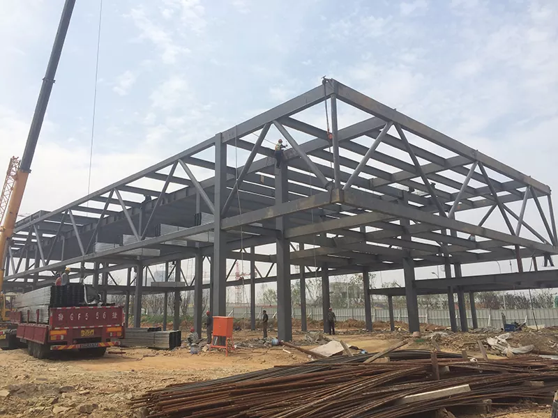 Why Choose Steel Frame Construction for Modern Buildings?